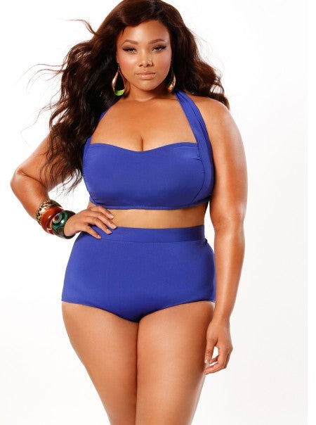essence first look monif c swimwear جوهرة النظرة الأولى لملابس السباحة منيف سي