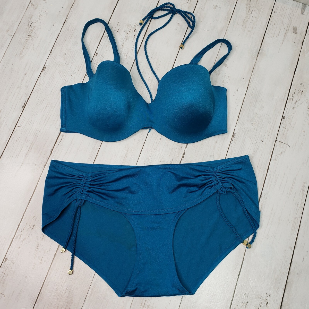 Swedish swimwear (2) Feistis snámha Sualainnis (2)
