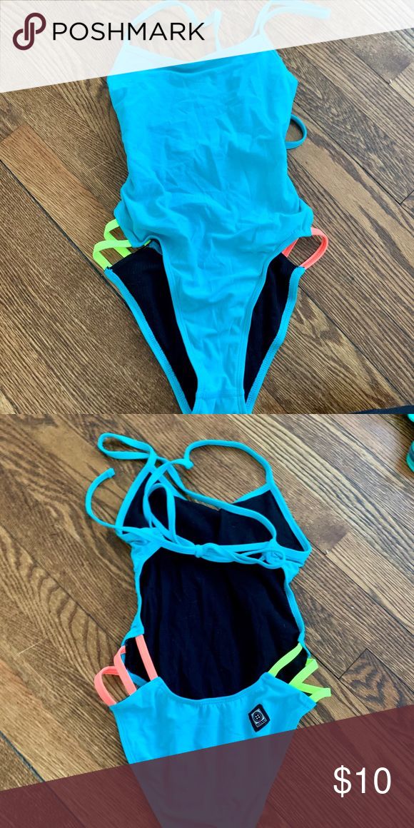 Jolyn Swimwear Jolyn Trajes de banho