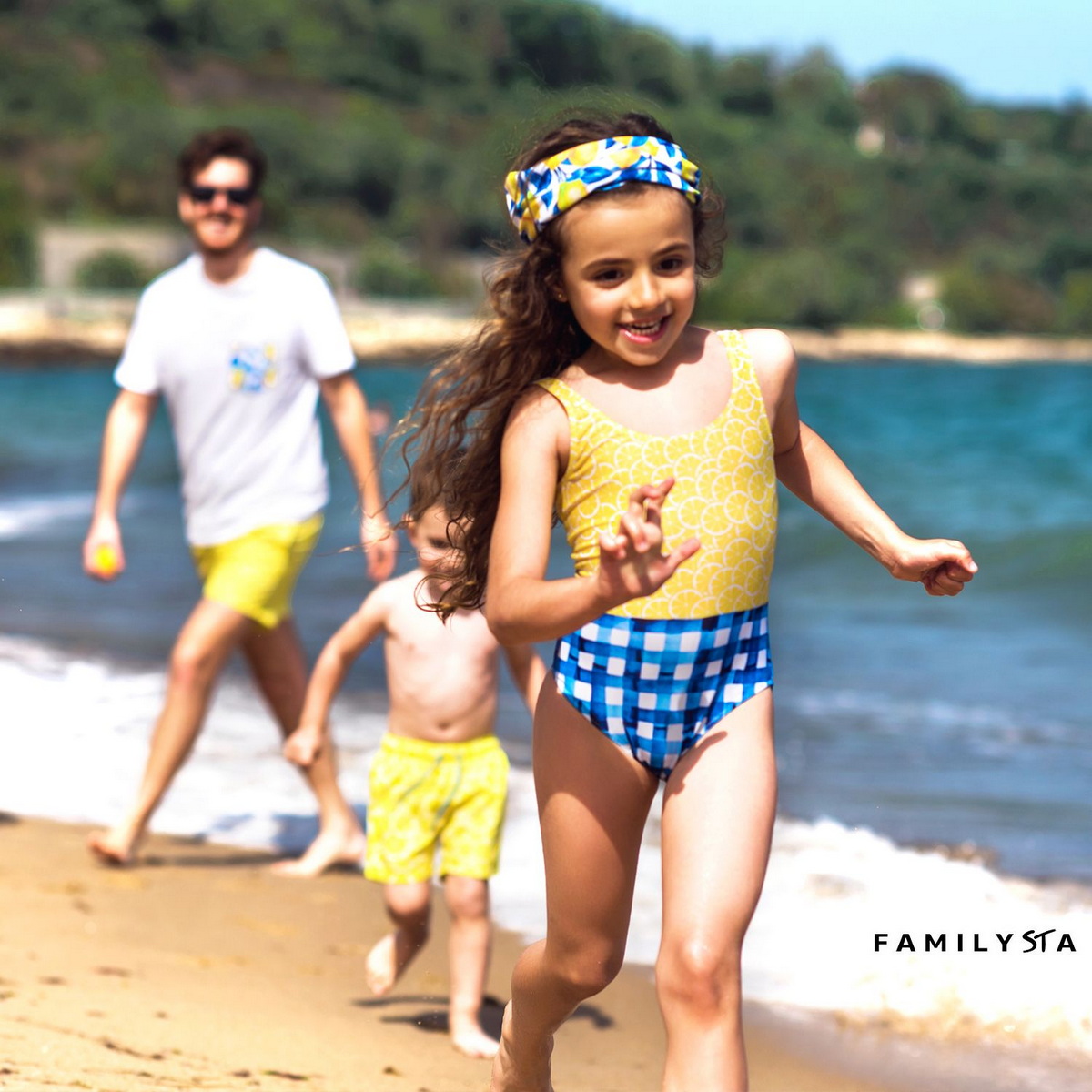 Family Dollar Swimwears ފެމިލީ ޑޮލަރ ސްވިމިންގްސް އެވެ