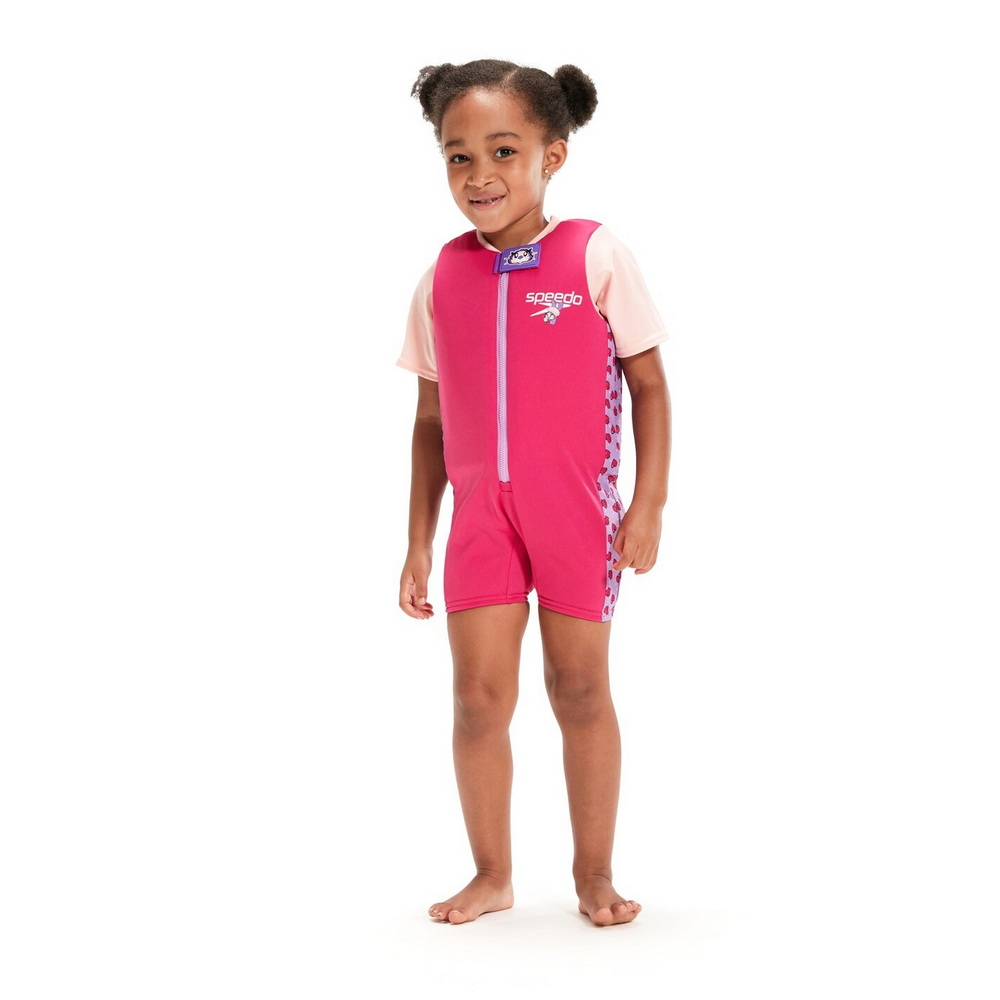 Speedo swimsuit with floats built in Speedo swimsuit na may mga float na built in