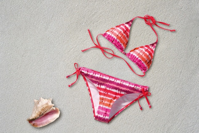 Bikiniset op de Sand
